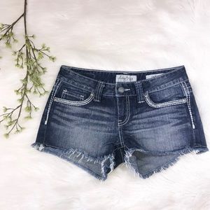 Buckle Daytrip jean shorts l 27